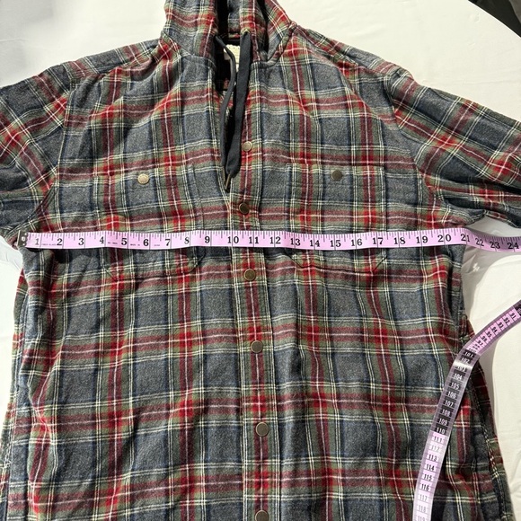 L.L. Bean Men’s Flannel Shirt Size Med‎ ID508169 Hooded Plaid Slightly Fitted - Picture 10 of 12